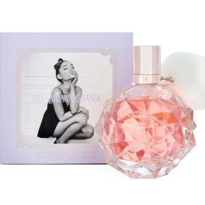 Ari By Ariana Grande